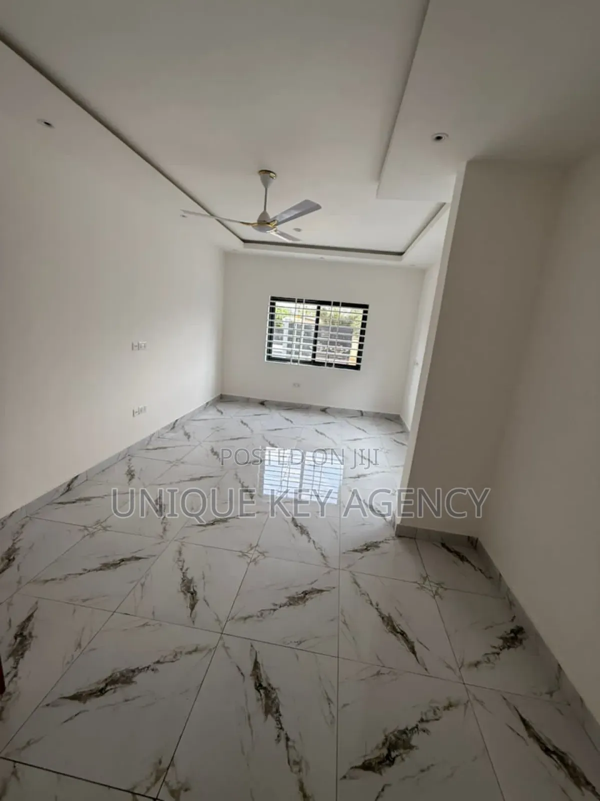 2bdrm House in Unique Key Agency, Achimota for sale