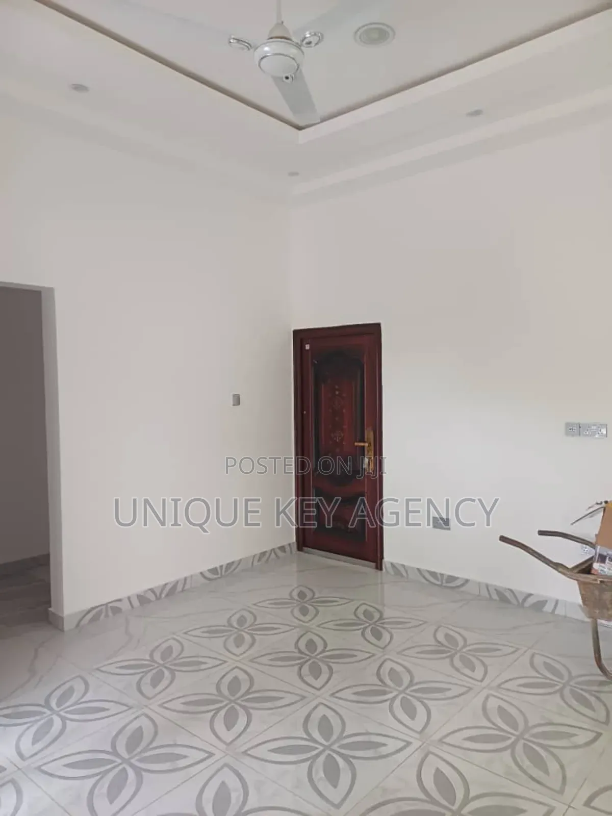 2bdrm House in Unique Key Agency, Achimota for sale