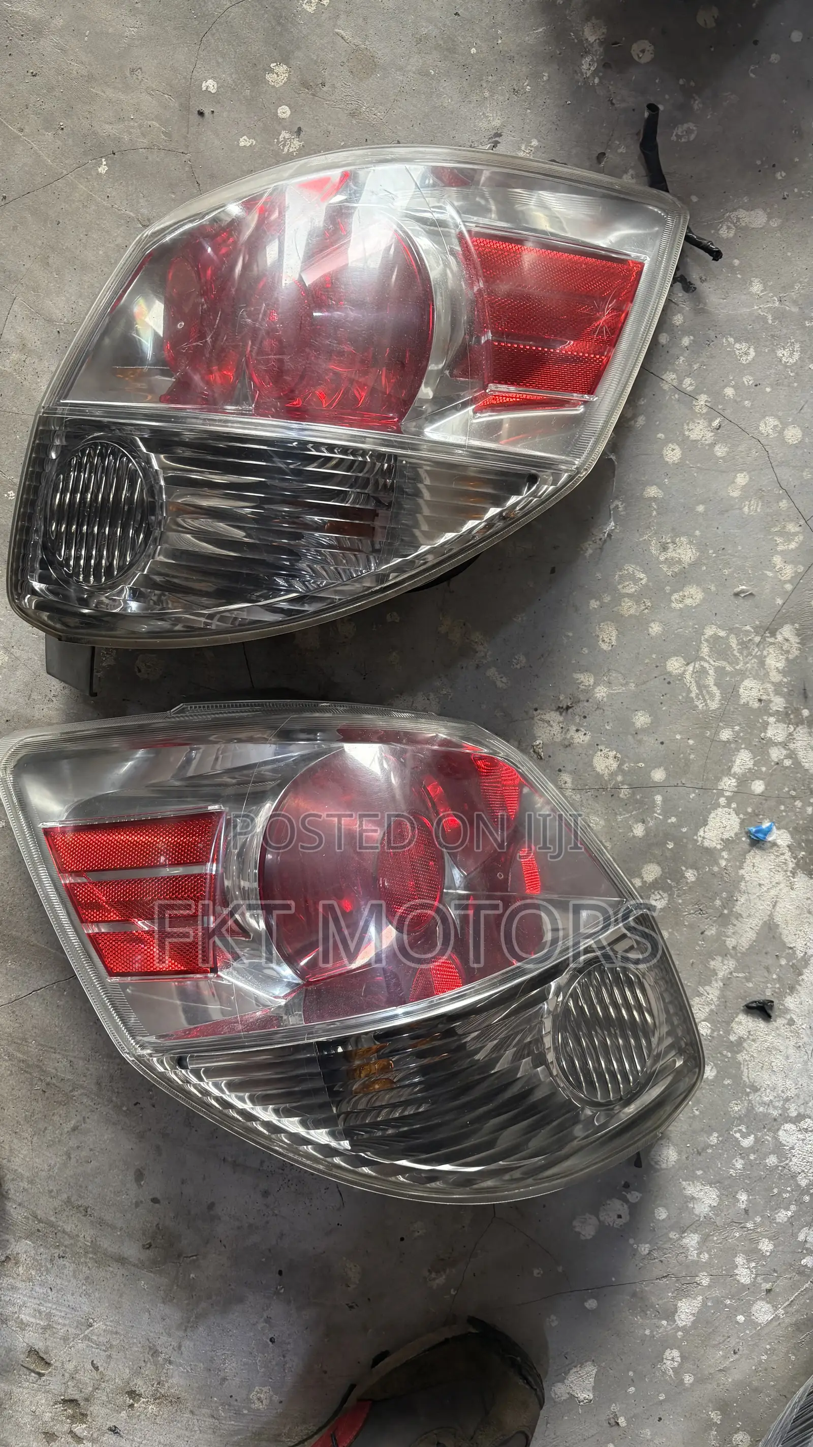 Toyota Matrix Taillight 2005,2006,2007,2008,2009,2010