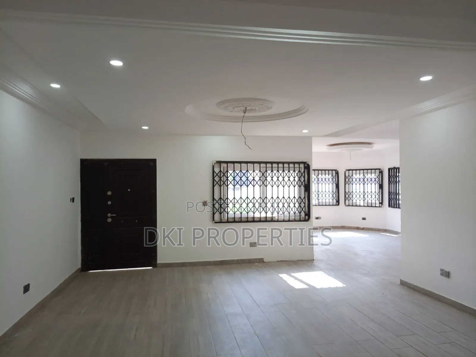 4bdrm House in Dki Properties, Oyibi for sale