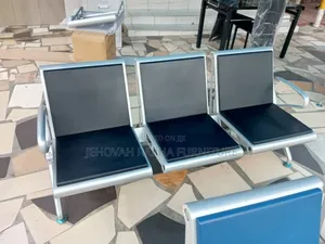 Stand by Chair
