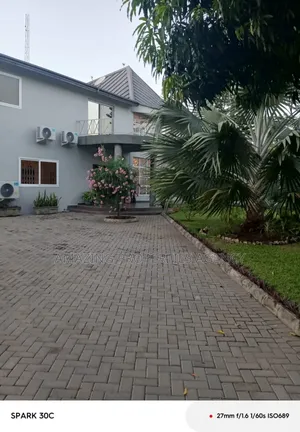 4bdrm House in Cantonments for sale