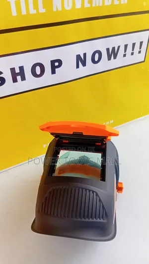 Auto-darkening Welding Helmet