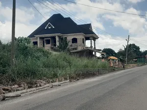 15bdrm House in Bosore Saaman, Near, Kumasi Metropolitan for sale