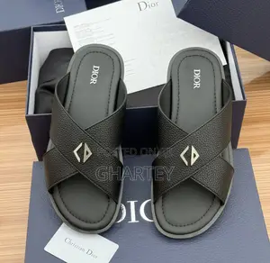 Luxury Unique Designed Crossed Slippers - Black