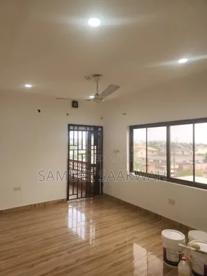 2bdrm Apartment in Kwashieman for rent