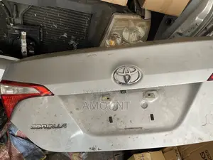 Toyota Corolla 2017 Boot