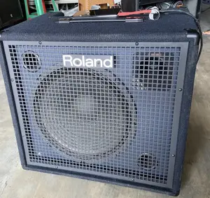 Roland Kc600 Keyboard Amplifier