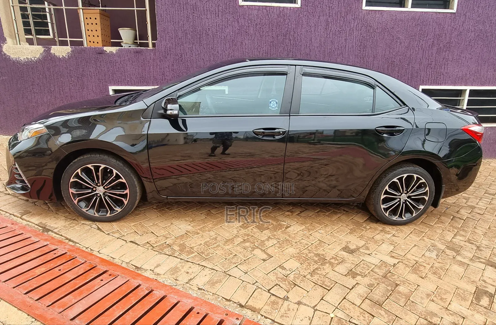 Toyota Corolla 2016 Black