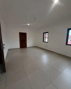 3bdrm House in Oyarifa for sale