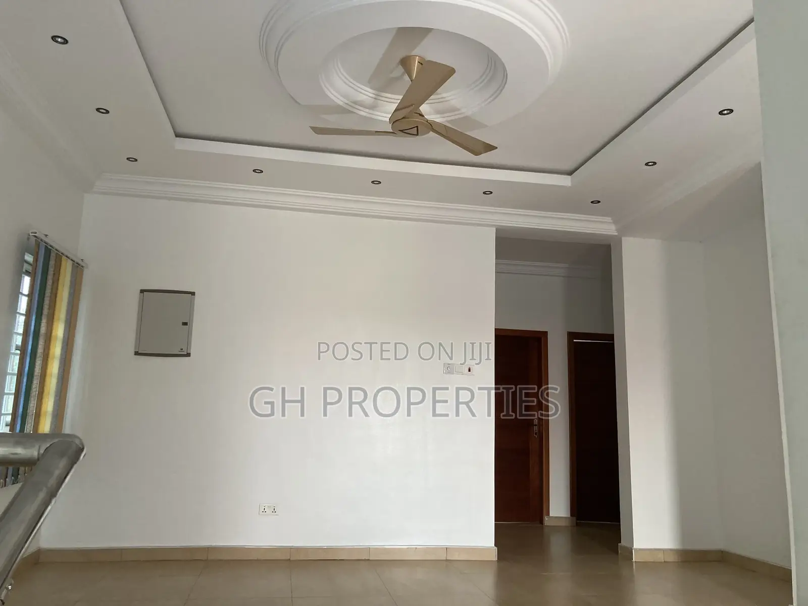 4bdrm Apartment in Four Bedrooms House., Kumasi Metropolitan for sale