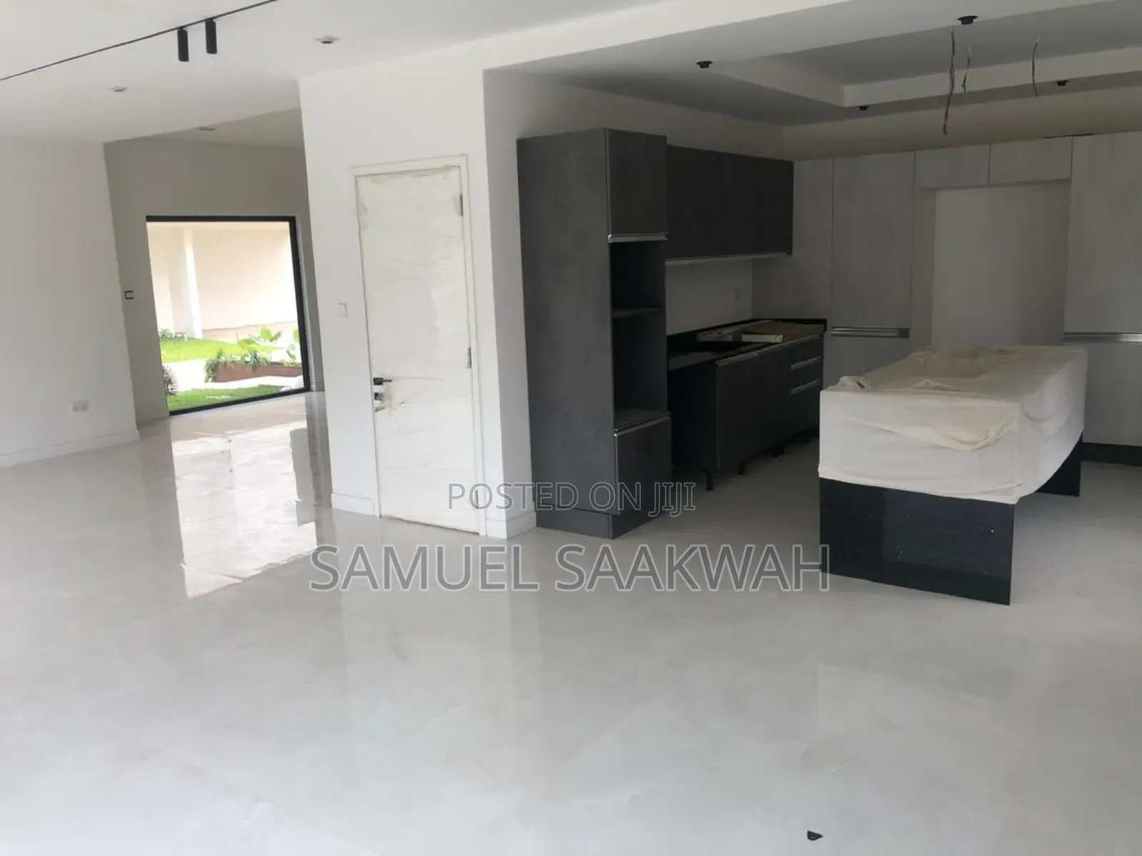 4bdrm Duplex in Cantonment, Cantonments for sale