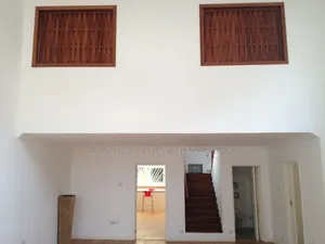 4bdrm House in Cantonments for rent