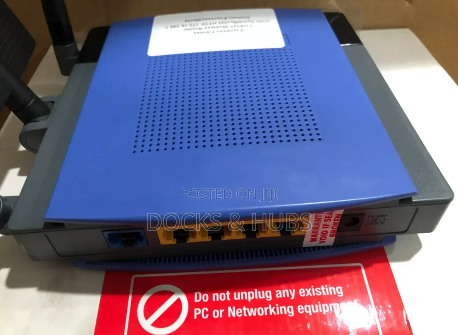 Linksys Wrt300n Wireless-N 4-Port Broadband Router With Mimo