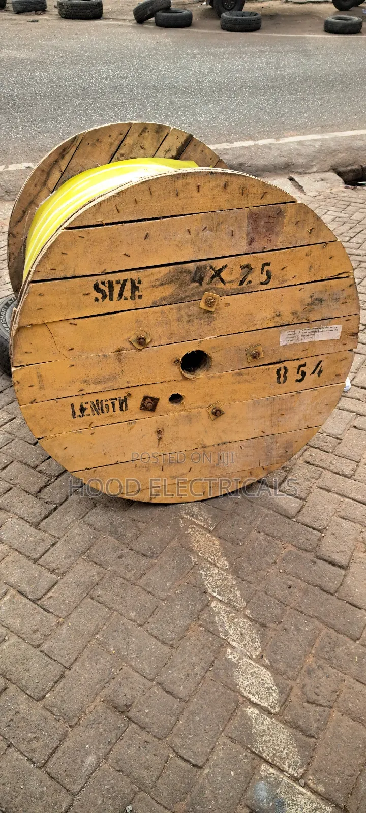 4×25mm Copper Armoured/Underground Cable
