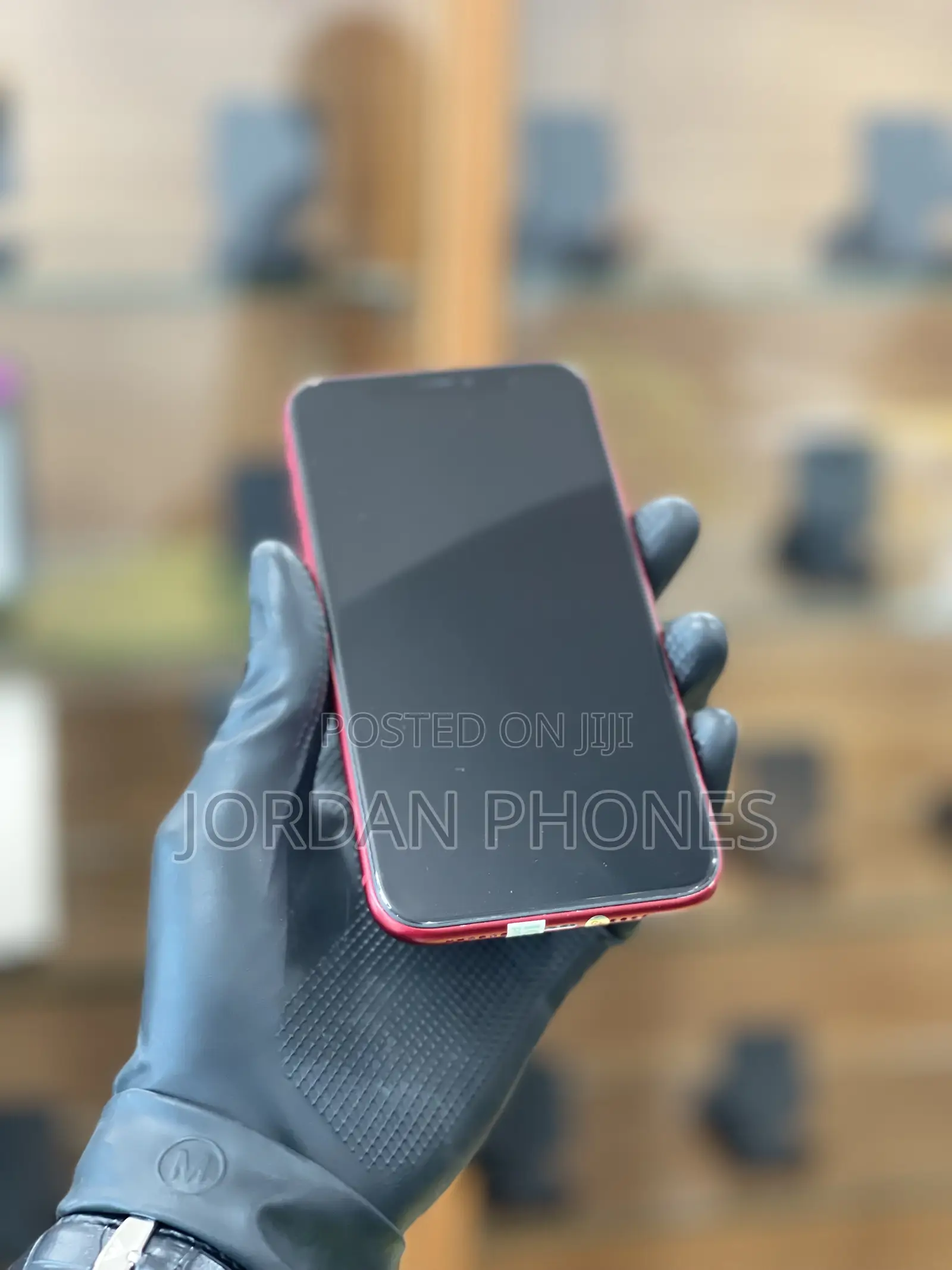Apple iPhone 11 64 GB Red
