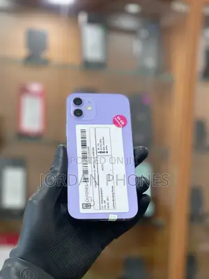 Apple iPhone 12 64 GB Purple