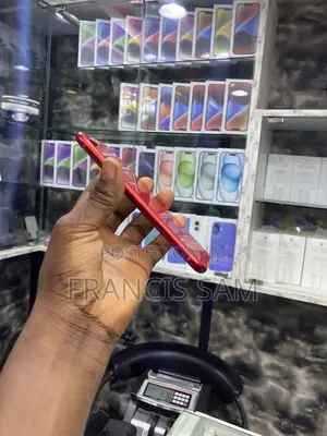 Apple iPhone XR 128 GB Red