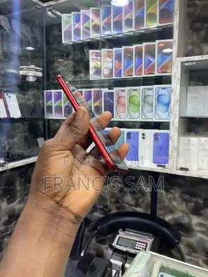Apple iPhone XR 128 GB Red