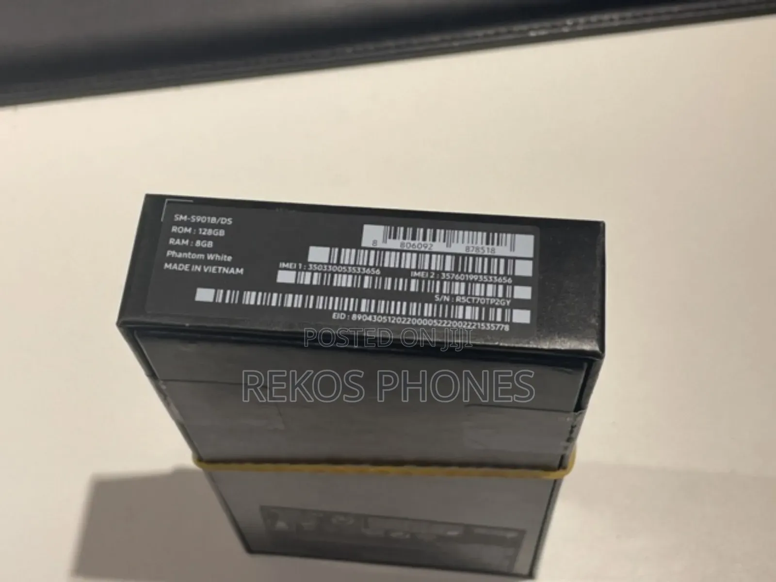 New Samsung Galaxy S22 5G 128 GB White