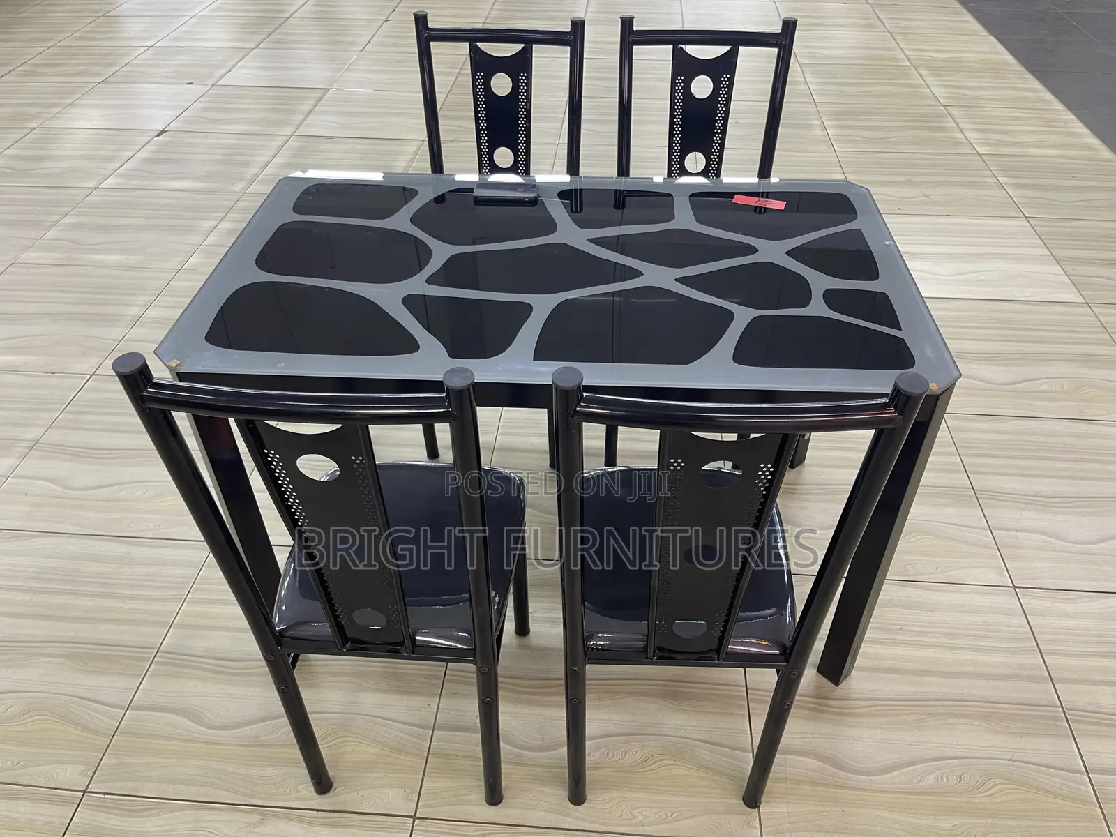 Durable 4in1 Dining Set Glass Top