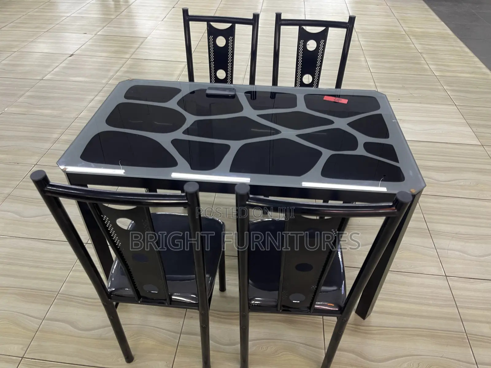 Durable 4in1 Dining Set Glass Top