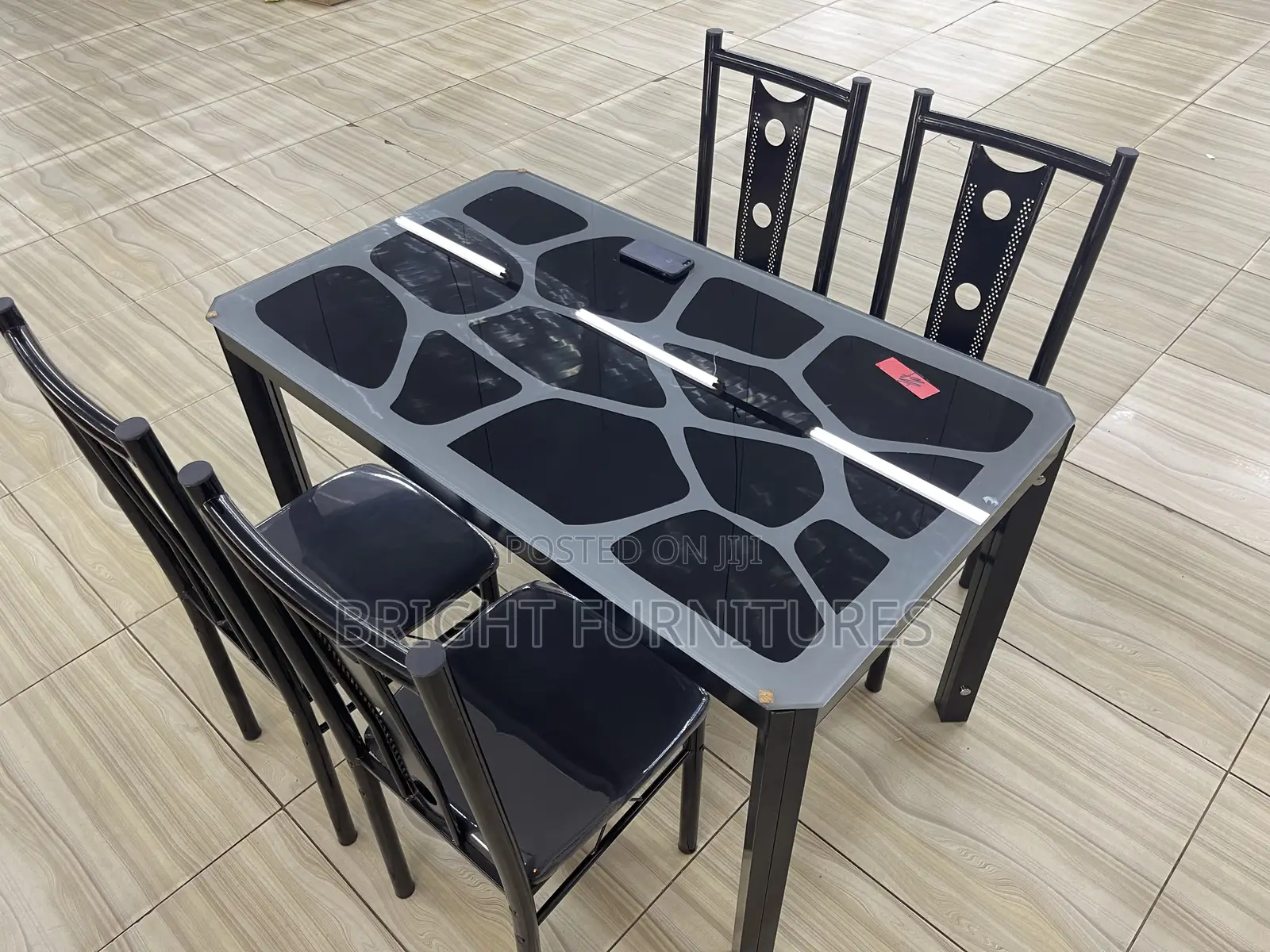 Durable 4in1 Dining Set Glass Top