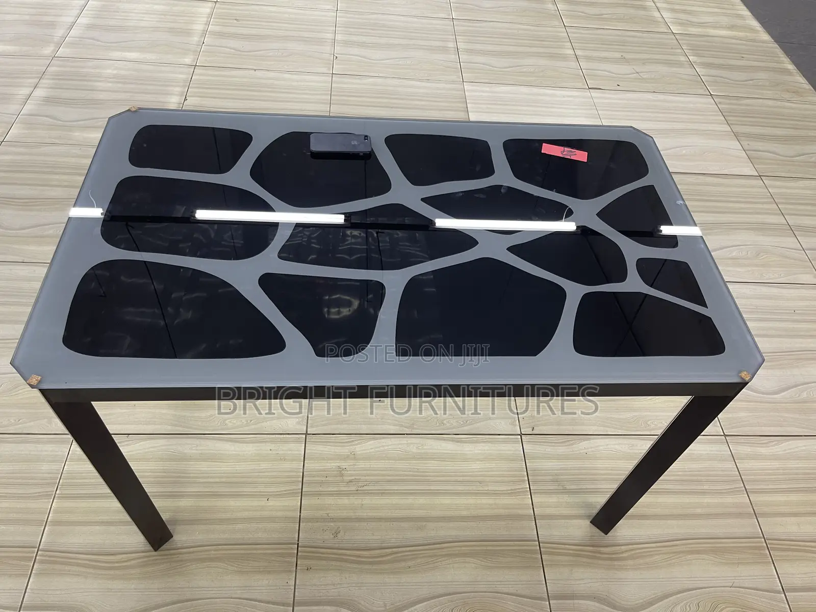 Durable 4in1 Dining Set Glass Top