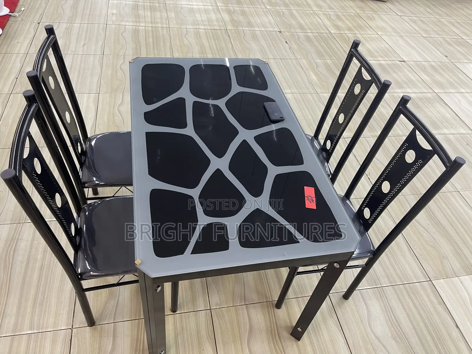 Durable 4in1 Dining Set Glass Top