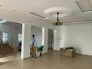 4bdrm House in Executive Four, Kumasi Metropolitan for sale