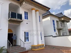 4bdrm House in Executive Four, Kumasi Metropolitan for sale