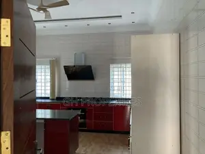 4bdrm House in Executive Four, Kumasi Metropolitan for sale