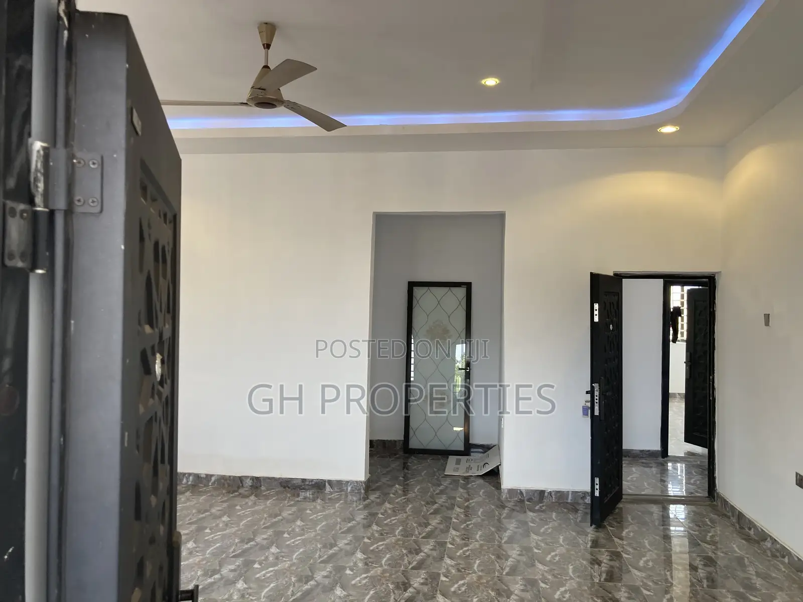 4bdrm House in Daban New Site., Kumasi Metropolitan for sale