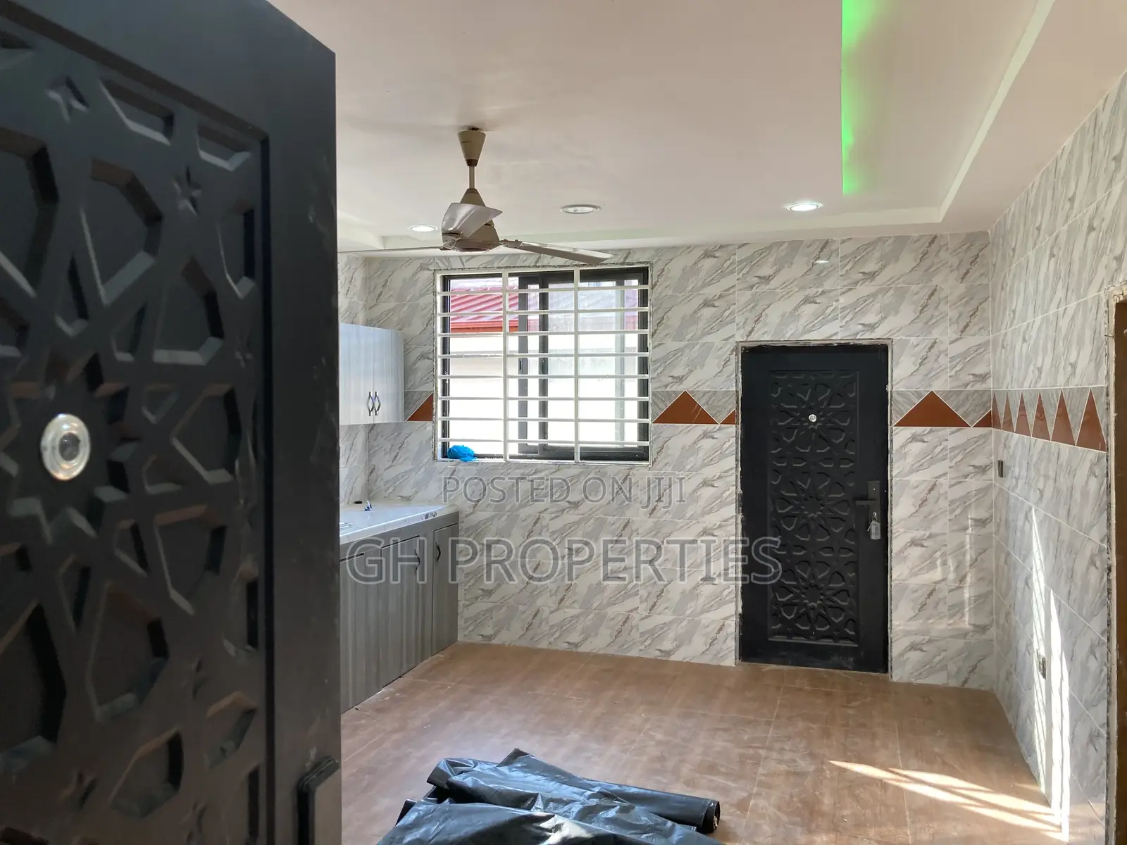 4bdrm House in Daban New Site., Kumasi Metropolitan for sale