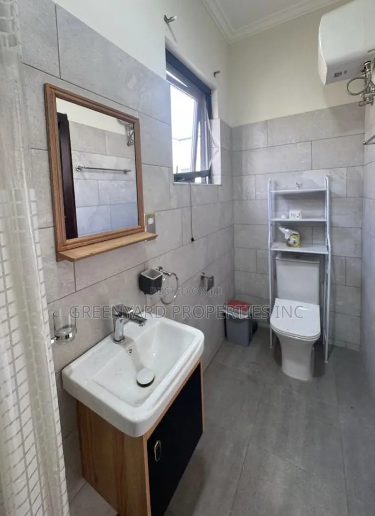 4bdrm House in Adjiringanor, East Legon for rent
