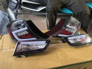 Toyota Camry 2012 Taillight With Booths Light Spec