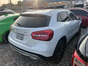 Mercedes-Benz GLA 250 2017 White