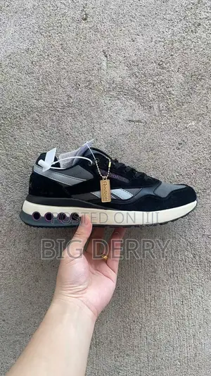 Reebok Ers World