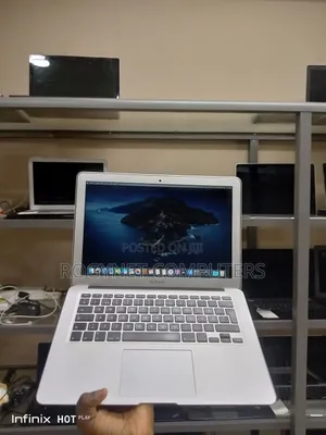 Laptop Apple MacBook Air 2017 8GB Intel Core i7 SSD 256GB