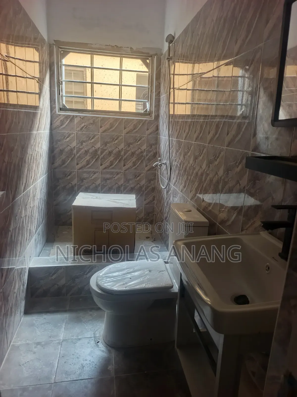 2bdrm Apartment in Dorns Properties, New Town for rent