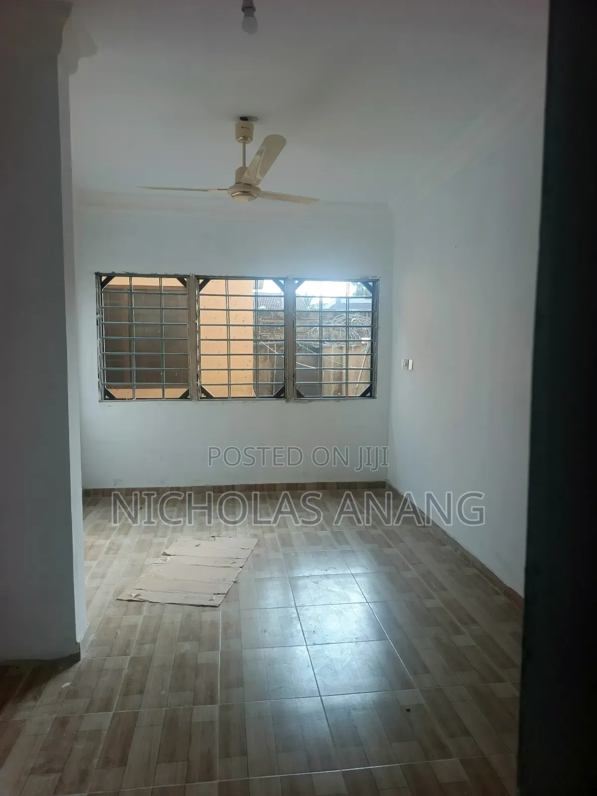2bdrm Apartment in Dorns Properties, New Town for rent