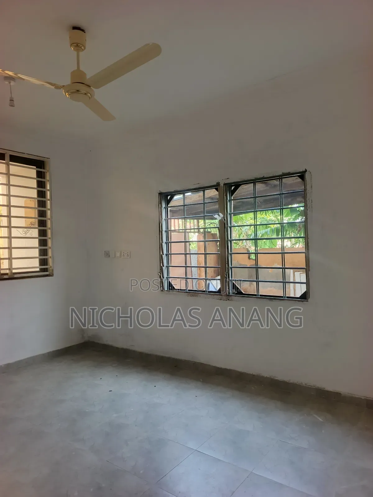 2bdrm Apartment in Dorns Properties, New Town for rent