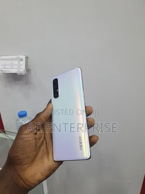 New Oppo Reno3 5G 128 GB Silver
