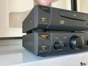 Arcam Alpha 8r Amplifier,Cd And Turner.