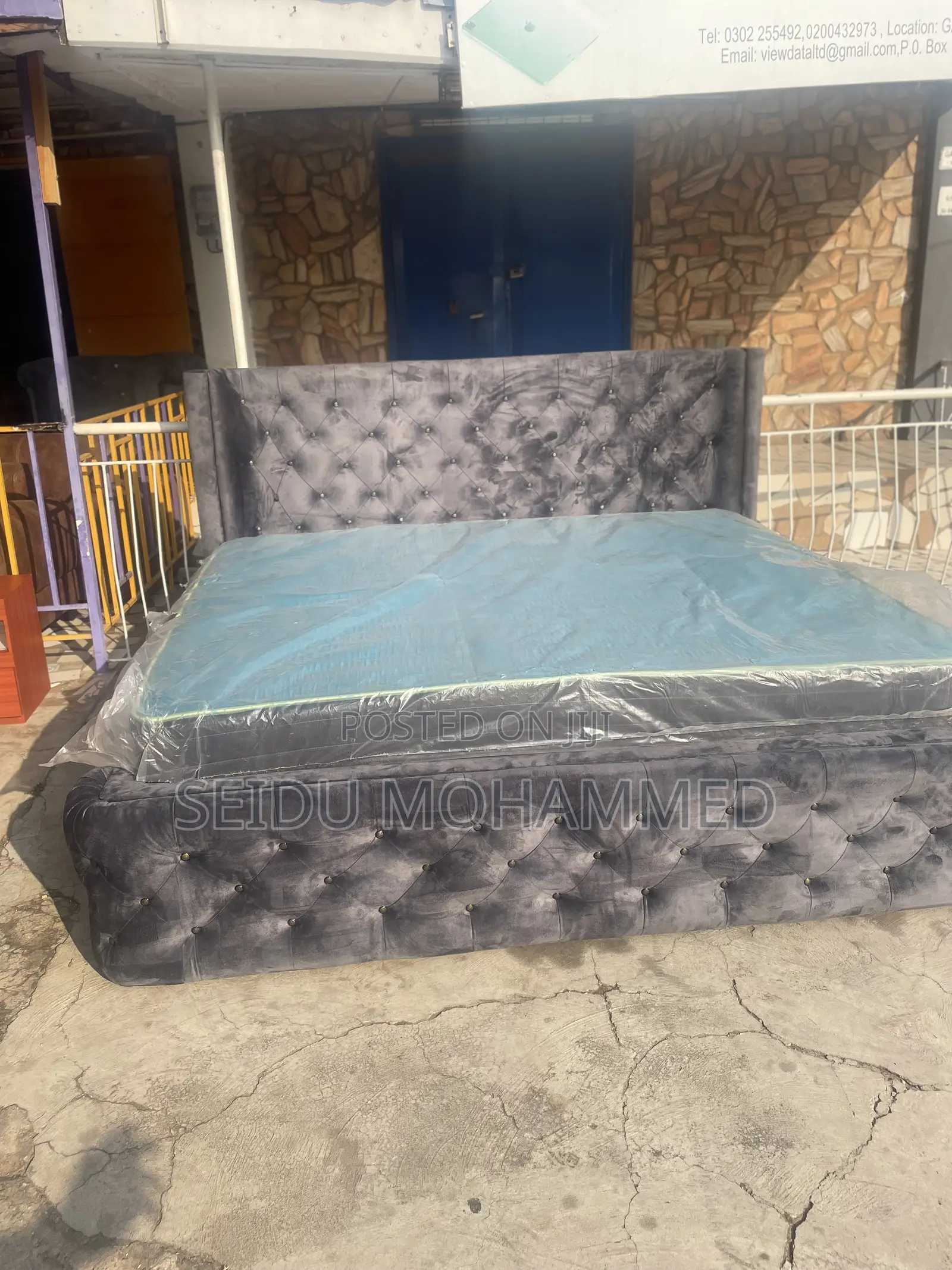A King Bed Frame With Mattress