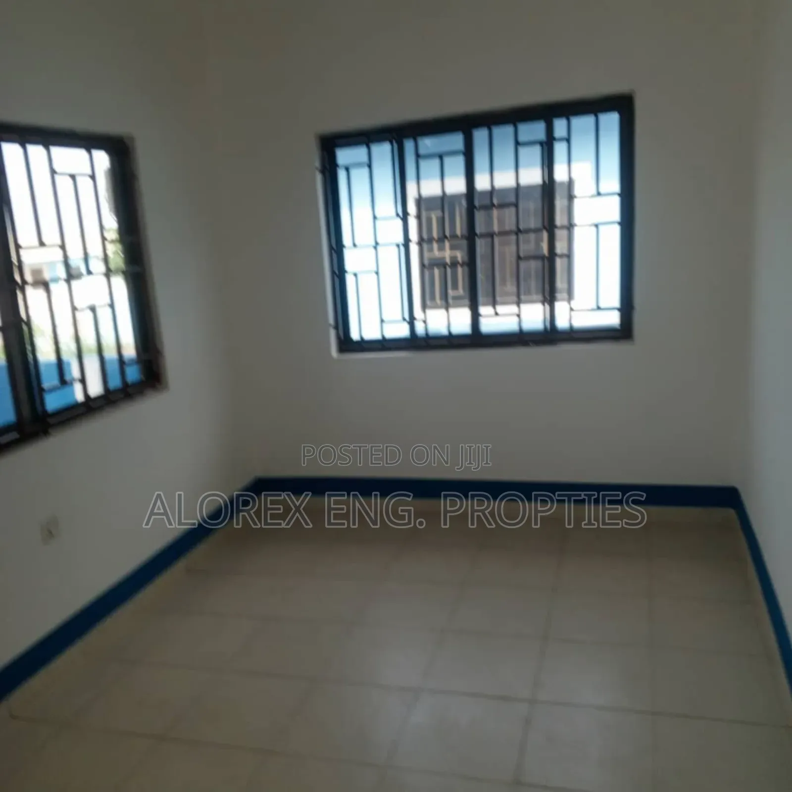 3bdrm House in $100,000 Com 25, Tema Metropolitan for sale