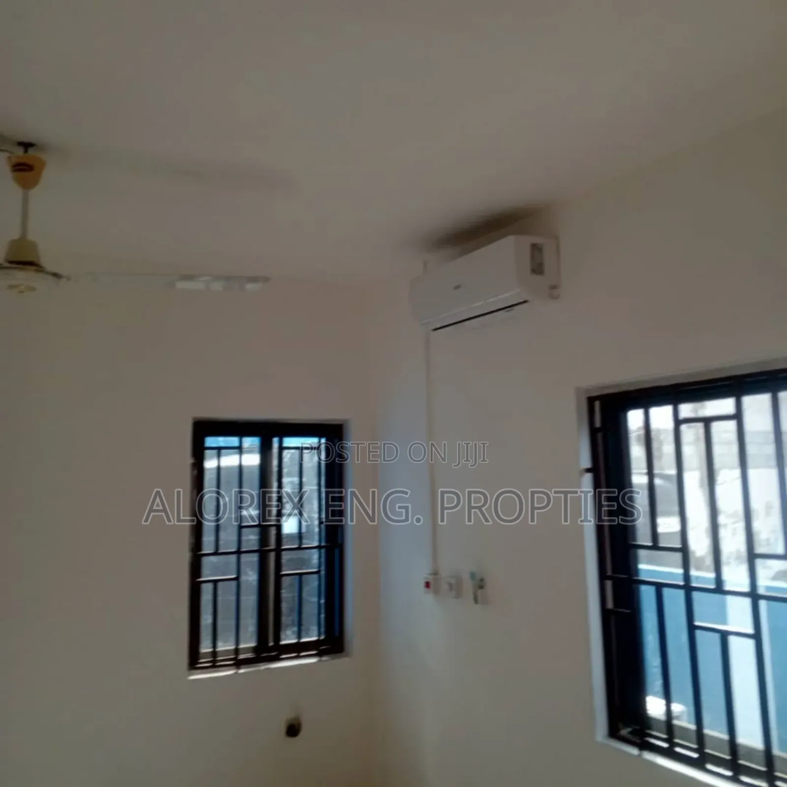 3bdrm House in $100,000 Com 25, Tema Metropolitan for sale