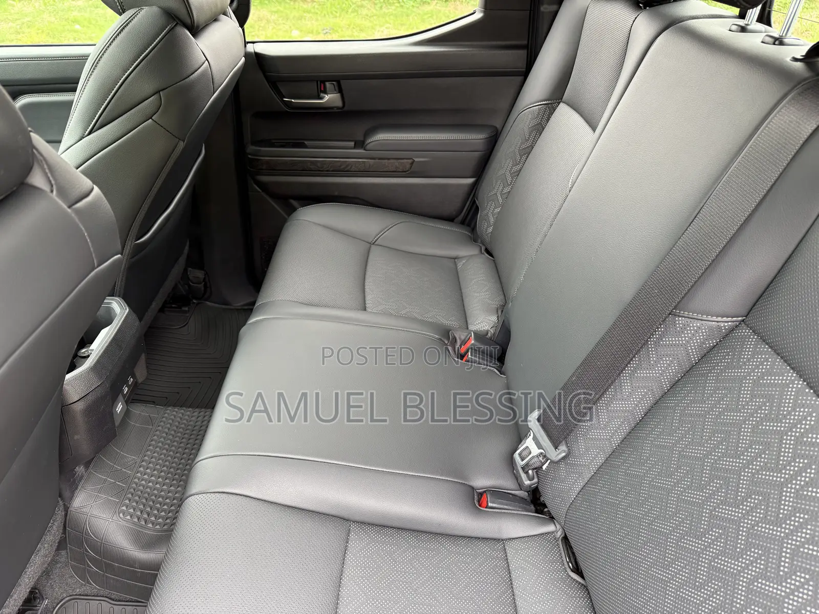 Toyota Tacoma 2025 Black