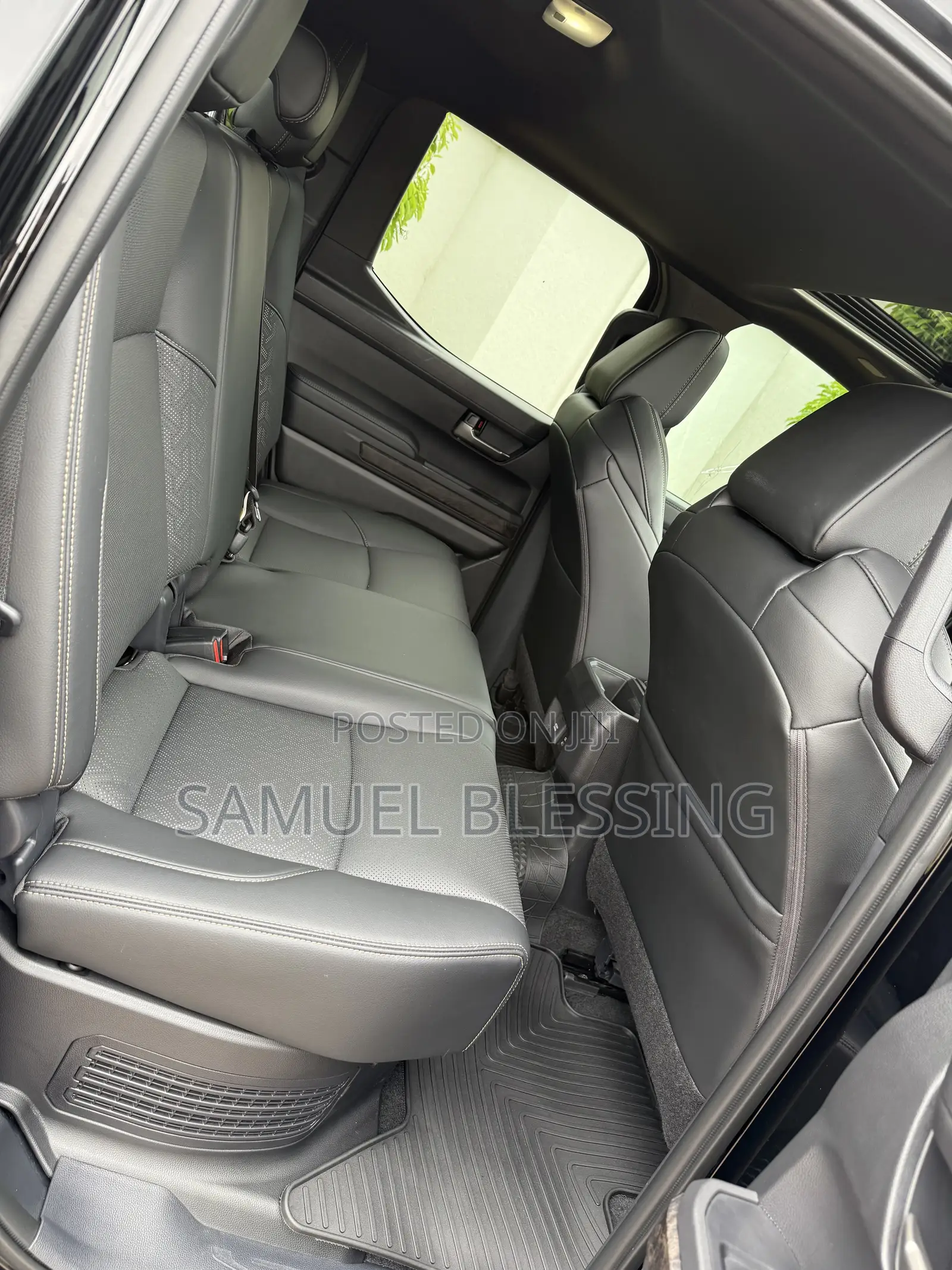 Toyota Tacoma 2025 Black