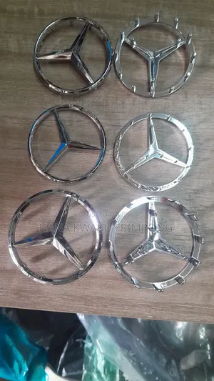 Mercedes-benz Steering Wheel Crown Available